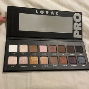 LORAC PRO Palette